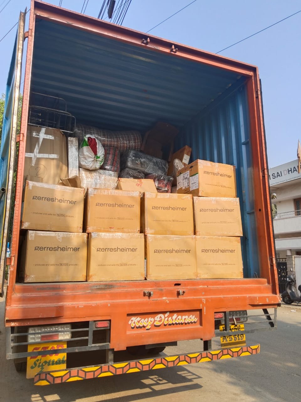 Loading Household Items - Professional Loading Services